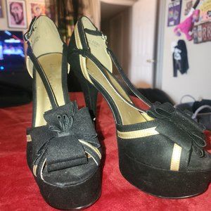 Chinese Laundry - Black and Gold Heels Size 8.5